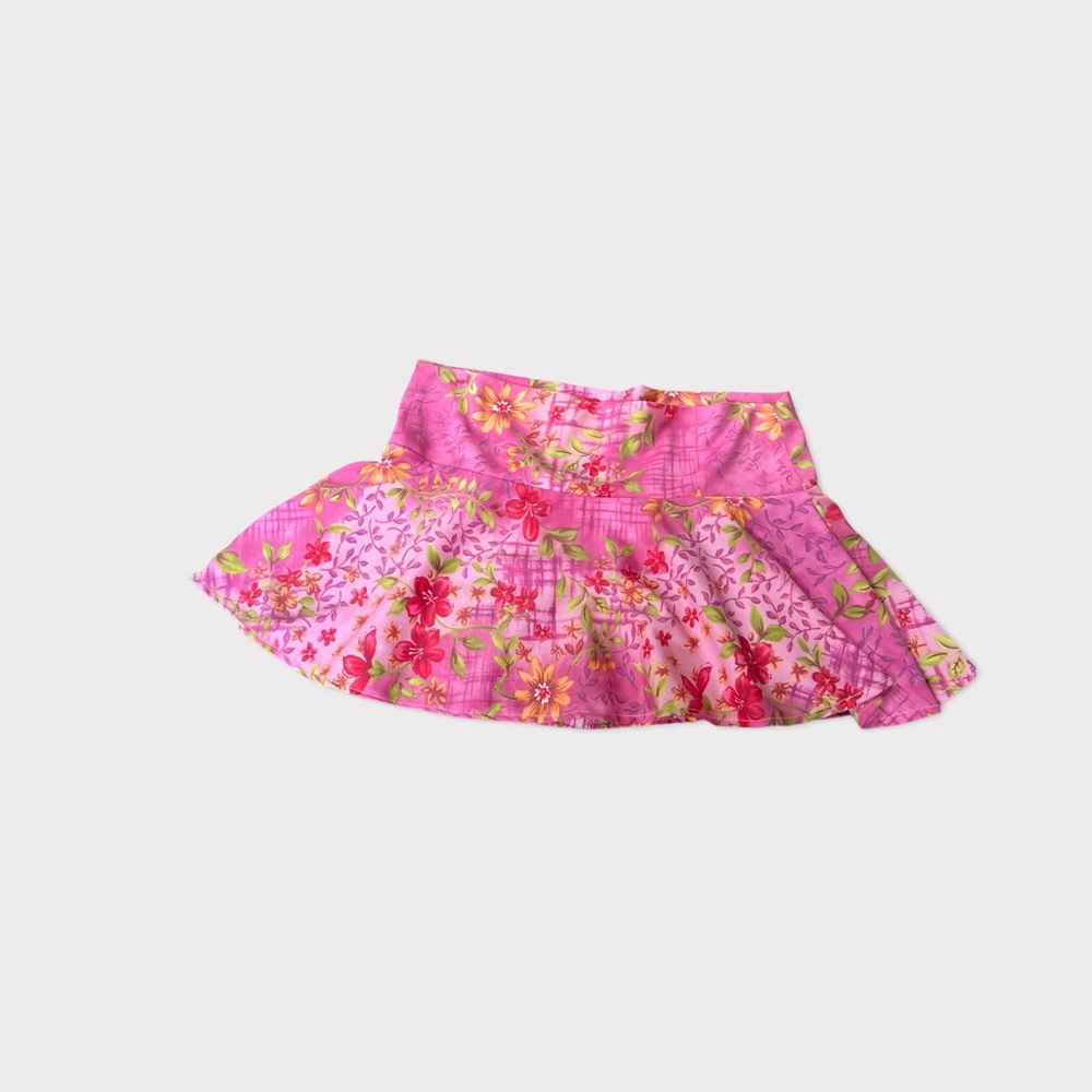 Floral pink mini skirt